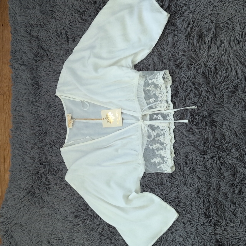 Rebellion White Lace Kimono
